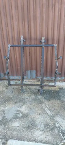 Suporte pra carro e suporte pra escada