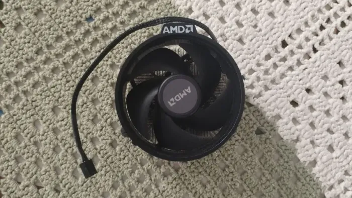 Coolerbox AMD R5 5600