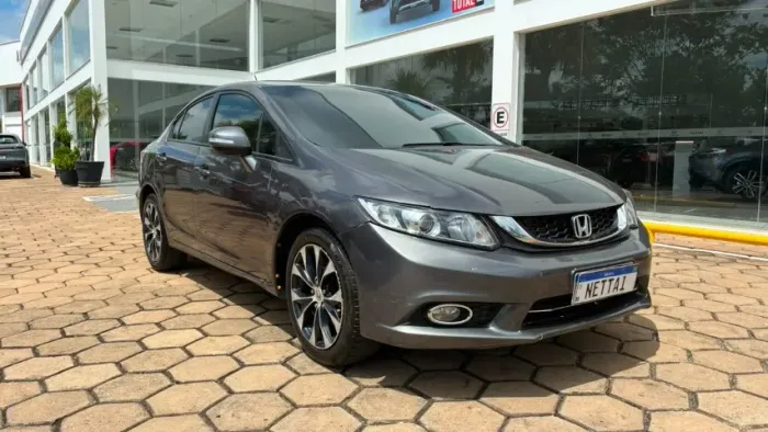 Honda Civic Sedan LXR 2.0 Flexone 16V Aut. 4P 2015