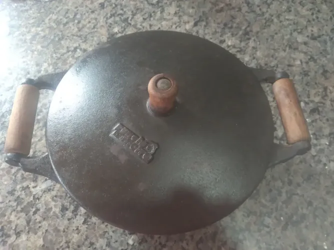 Panela  de ferro