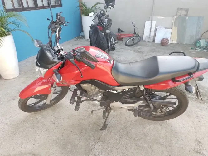 Fan 160 muito nova 