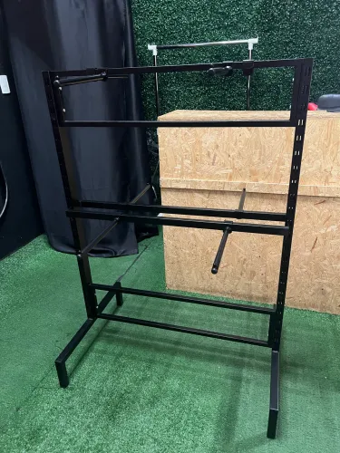 Expositor central para Roupas