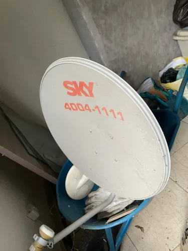 Antena da SKY com o cabo