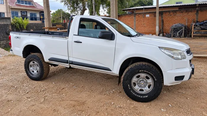 Chevrolet S10 Pick-up LS 2.8 TDI 4X4 CS Diesel 2016
