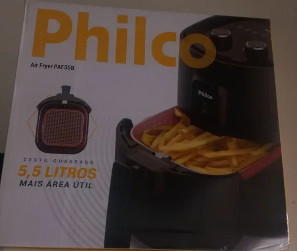 Vendo fritadeira elétrica Air frier nova 5 litros e meio.