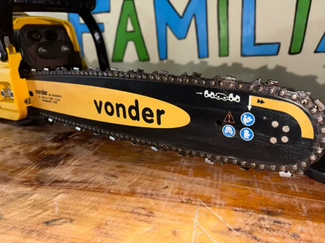 MOTOSSERRA VONDER
