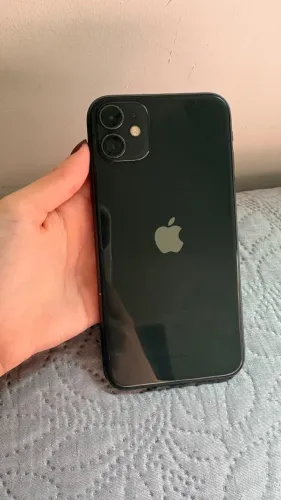 iPhone 11 - 128GB Preto