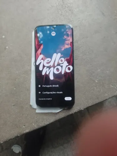 Motorola moto g35 com 256 de memória 8 de ram 700 para vender logo celular novo sem uso