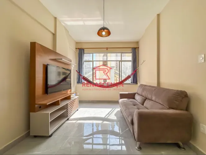 Apartamento para aluguel com 1 quarto, 40 m², no Centro.