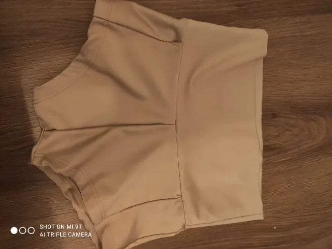 Shorts NÃO marca roupa