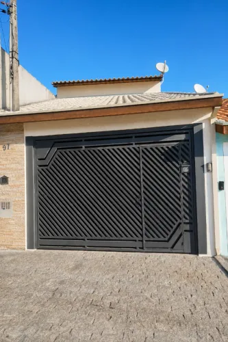 Casa 02 dormitórios