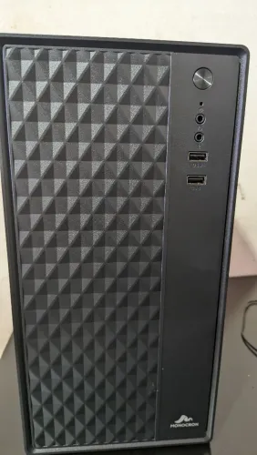 Pc am4 a10 9700 8gb ddr4 240gb ssd