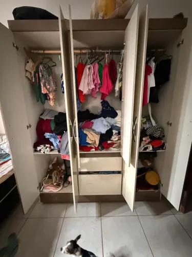 Vendo guarda roupa