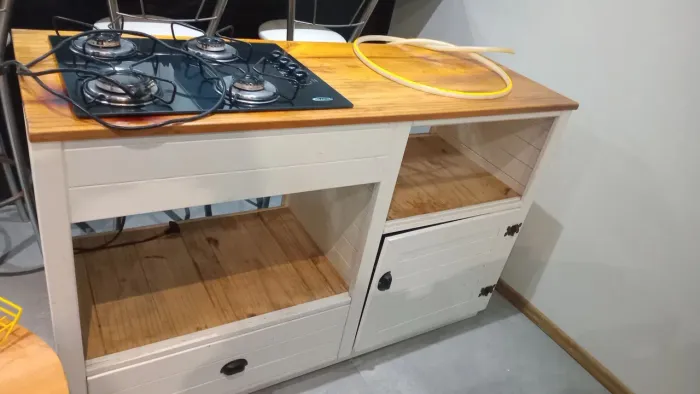 Conjunto de cozinha: balcão com cooktop 