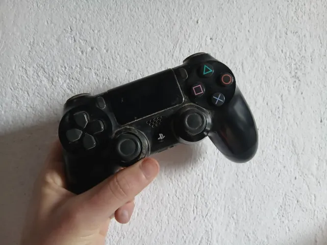 Controle Ps4 Original Para Conserto - Funcionando Apenas no Cabo