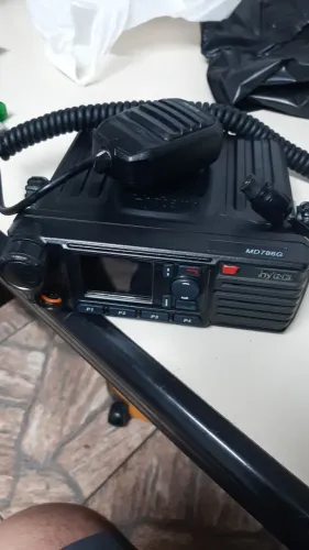Radiocomunicador Hytera MD 786G