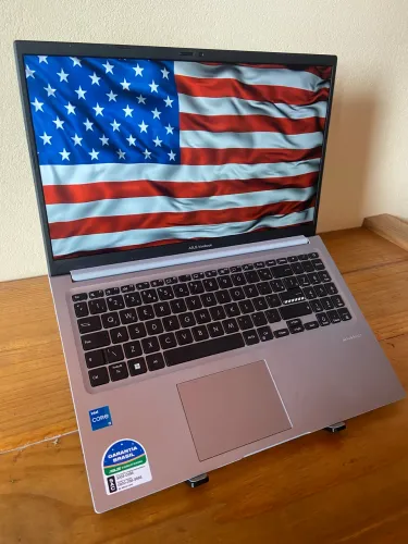 Notebook Asus i5 12ª Geração / UHD Graphics / 16GB RAM / 512GB SSD / Tela 15.6? FullHD