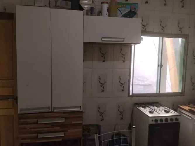Casa pra vender ....sala ,cozinha, banheiro,quartos,varanda, terraço, garagem