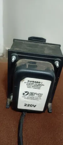 Transformador de 220v para 110