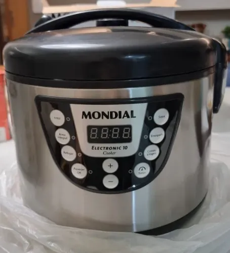 Panela de Arroz Mondial PE-15 Electronic 10 Digital 10 Xícaras 127V