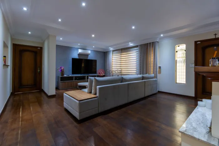 Sobrado a venda com 355 m² no Belenzinho