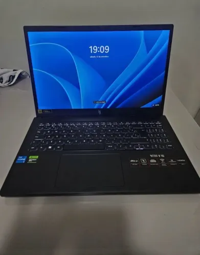 Notebook gamer Acer nitroV15 i5 13420h + RTX 2050 - aceito trocas