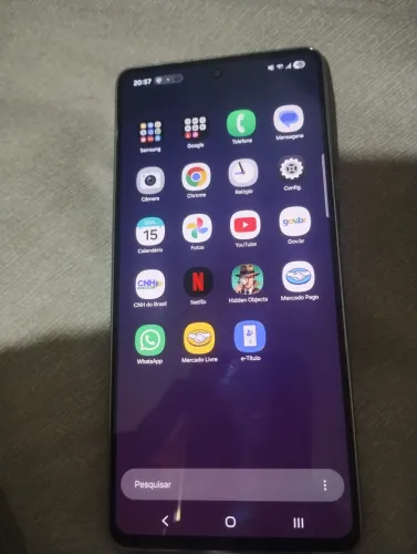 Vendo celular Galaxy A73. 