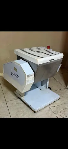 Amassadeira Semi Rápida 40 kg MBI 40 Bivolt Gastromaq