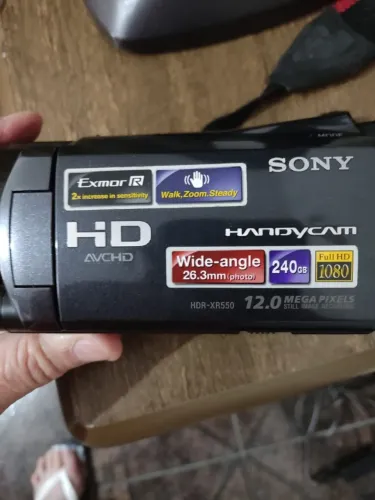 Filmadora Sony Handycam HDR-XR550 Full HD 1080p - HD Interno 240GB - Lente Sony G