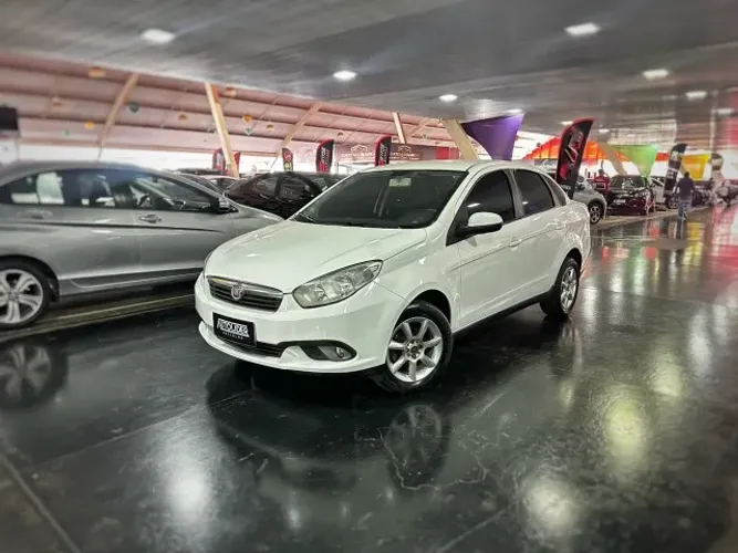 Fiat Grand Siena Attrac. 1.4 EVO F.flex 8V 2014
