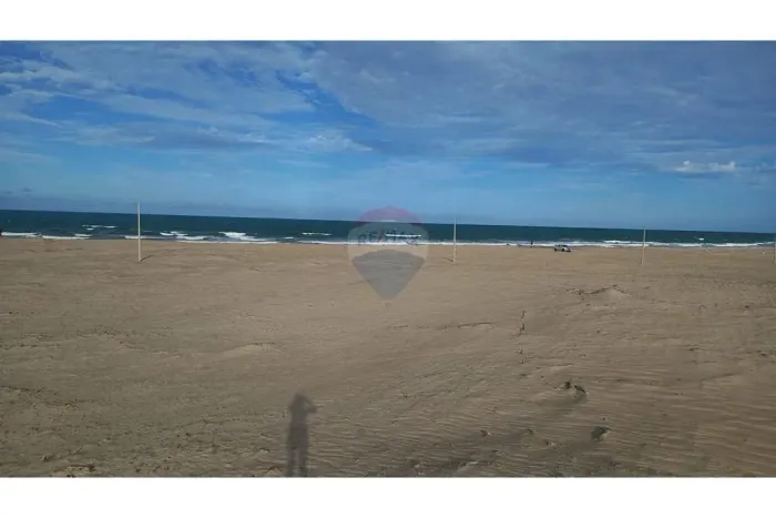 TERRENO FRENTE MAR À VENDA | 8.833 m2 | Praia de Guajiru | Novo Desenvolvimento