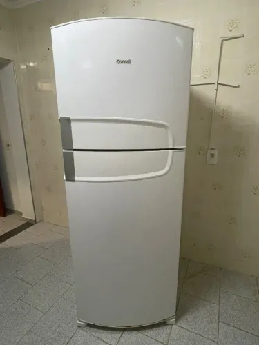 Geladeira Cônsul 220v