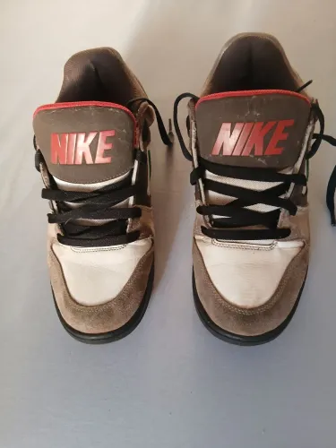 Tênis nike air twiligt relíquia n 42