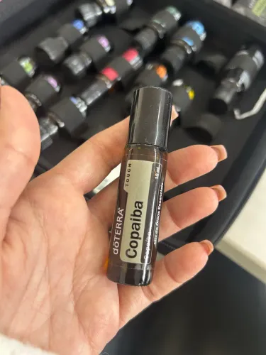 Touch óleo doterra COPAIBA novo e lacrado, 10 ml. Abaixo do custo.