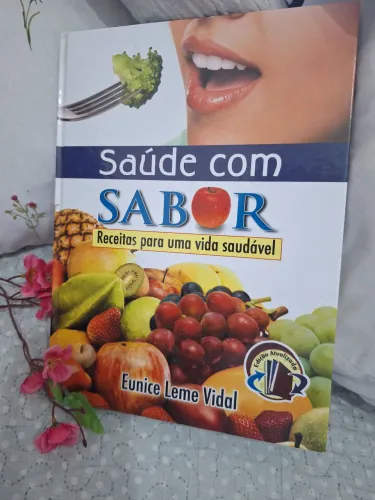 Livros semi novos