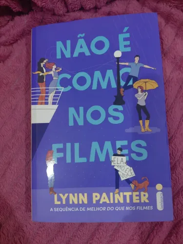 Livro não é como nós filmes