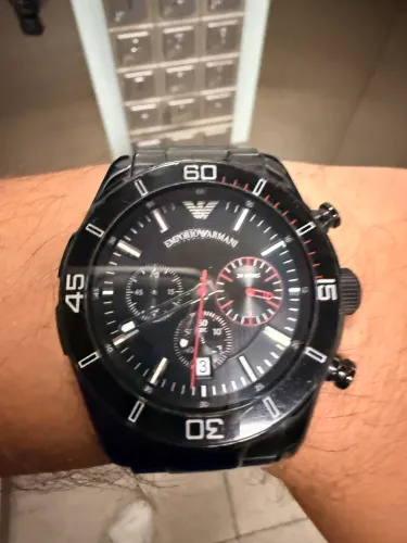 Vendo relogio armani EXLUSIVO AR5932 Lindo e seminovo. Peça única.