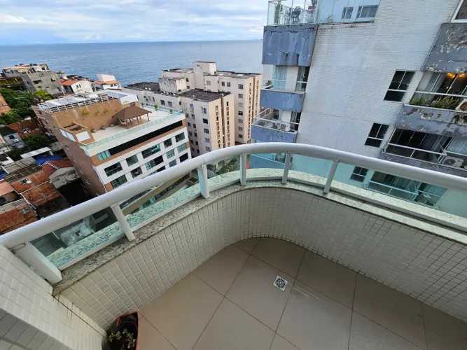 Ondina | Quarto e Sala Mobiliado | Avenida Oceânica | 53m² | Ar-condicionado
