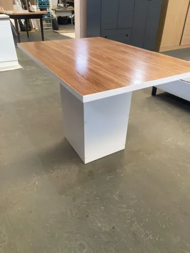 MESA DE JANTAR 1,20m