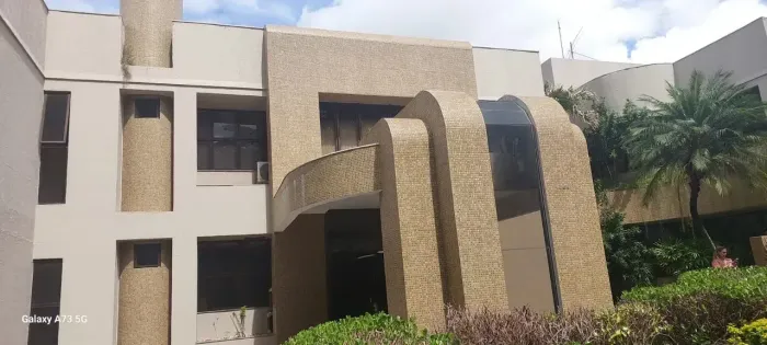 Consultório Médico no Setor Oeste, Goiânia: Aluguel Tudo Incluído!