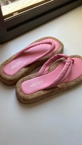 Sandália Rosa Couro Flatform Cortiça Arezzo