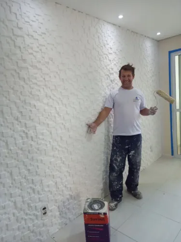 Pintor de apartamento entrega pra imobiliária