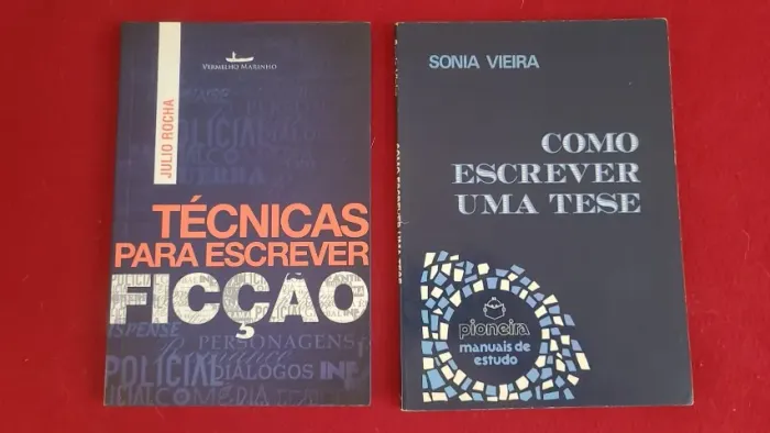Lote com os livros Técnicas para Escrever Ficção e Como Escrever uma Tese