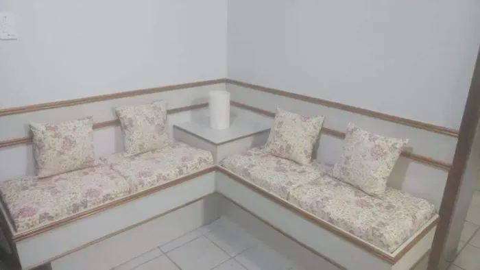 Consultório mobiliado para aluguel ou venda possui 37 metros quadrados com 1 quarto