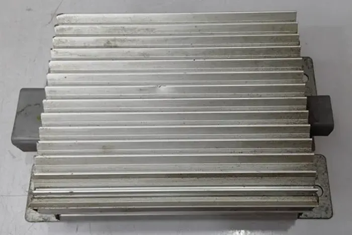 Módulo De Som Ford Fusion 2009 2010 2011 / 8a5t18c808ab Prateado