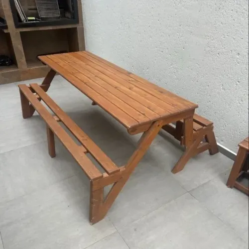 Banco que vira mesa