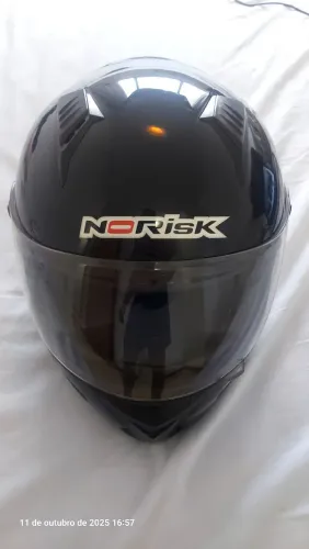Capacete Norisk Modelo FF764 tamanho 56.<br>R$500,00