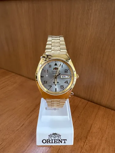 Relógio de pulso orient automático 46GP083NH