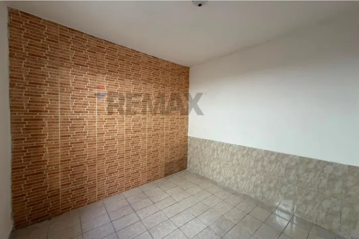 Casa para alugar na Freguesia do Ó - '1 quarto, sala, cozinha e banheiro, 1 vaga . Parque