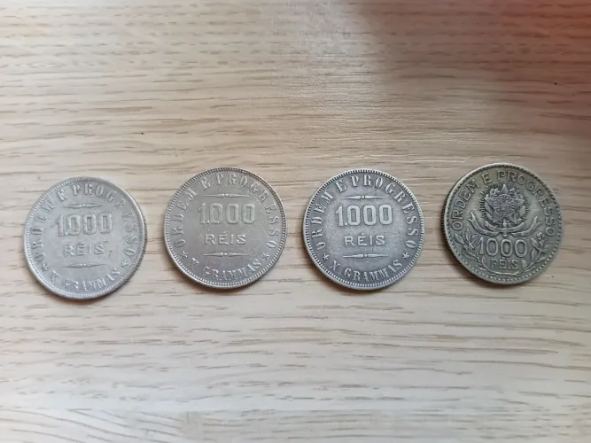 Moeda de 1000 reis em prata 900